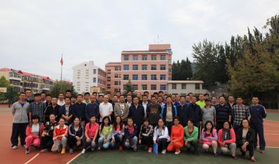 我院舉辦2015年秋季職工運動會